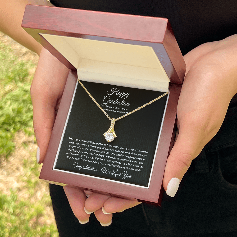 Graduation Necklace Gift for Daughter – Meaningful Jewelry with Heartfelt Message Card